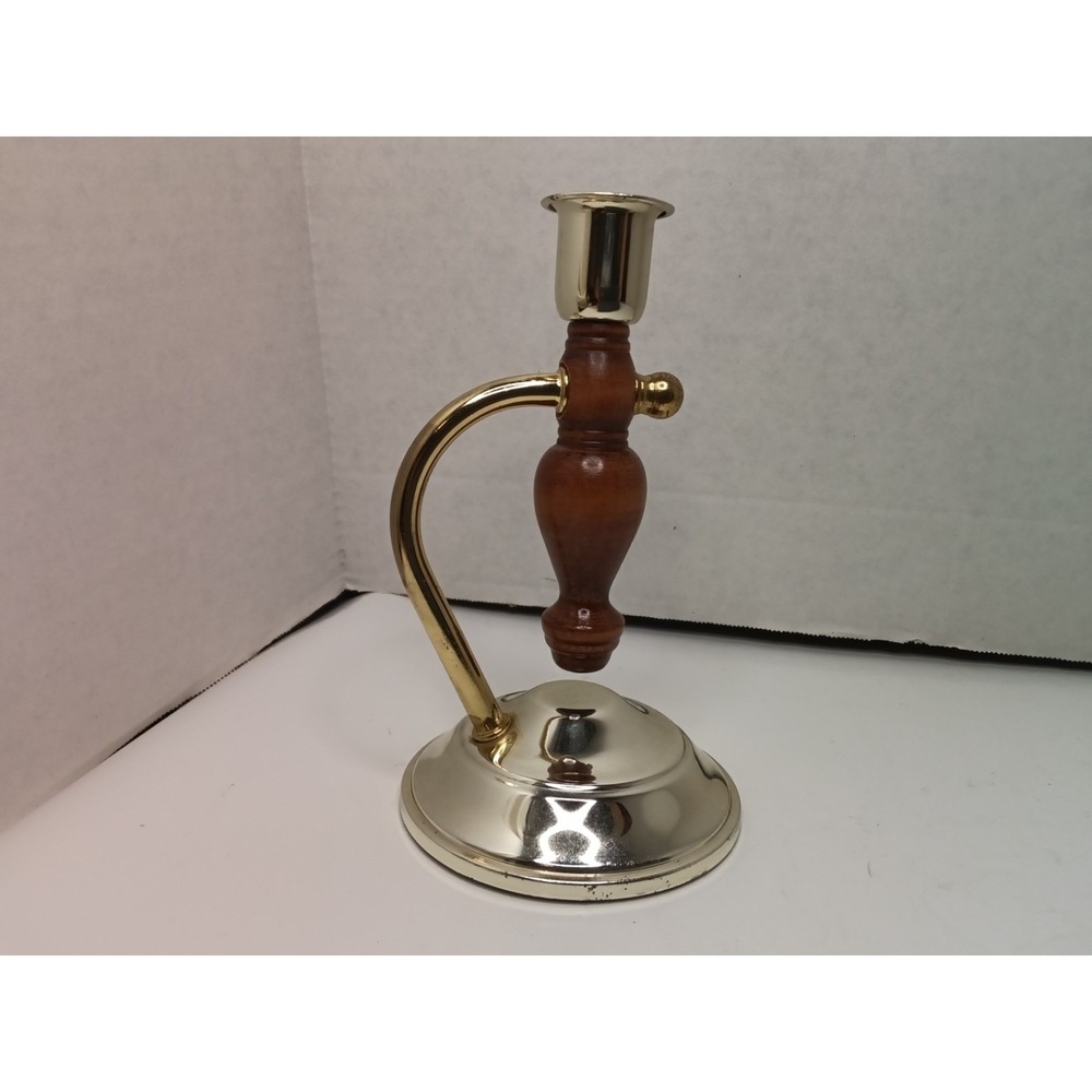 Vintage Brass Tone & Wood Chamberstick Candle Holder Finger Loop 6.5" Tall‎